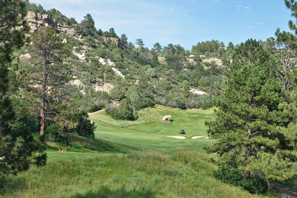 Country Club at Castle Pines, The